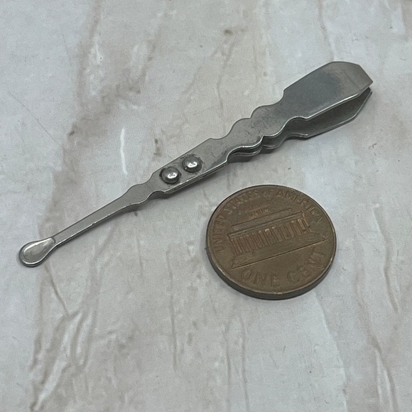 Vintage Combination Tweezer Cuticle Pusher Small Spoon Scoop SB8 - Picture 2 of 2